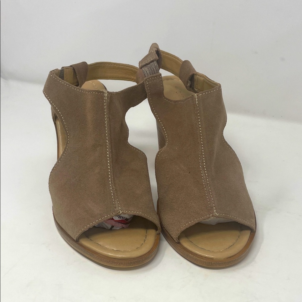 Barbara Barbieri Tan Suede Open-Toe Wedged Sandals Size 9 Excellent Condition